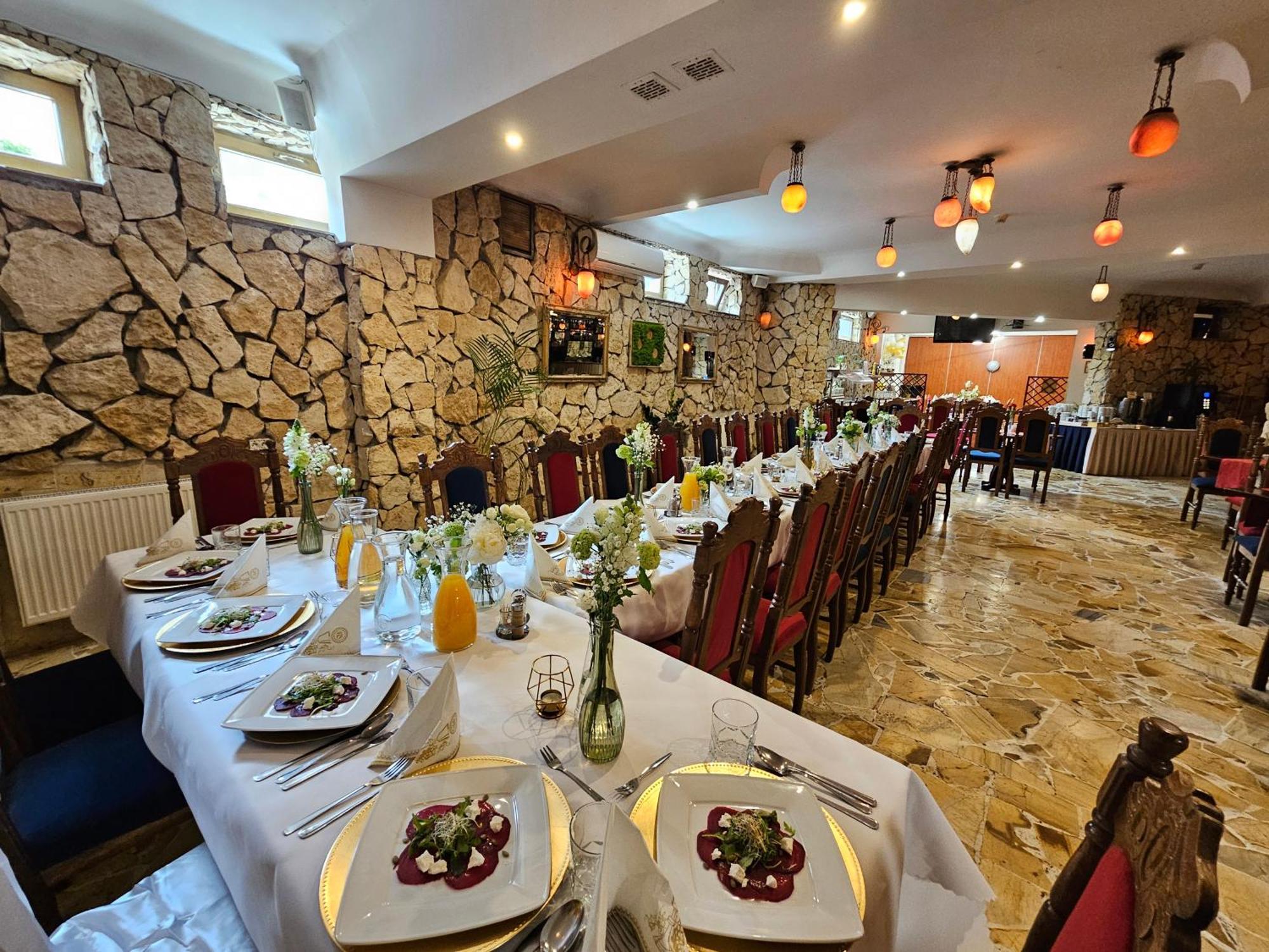Hotel Galicja Spa Wieliczka Bagian luar foto