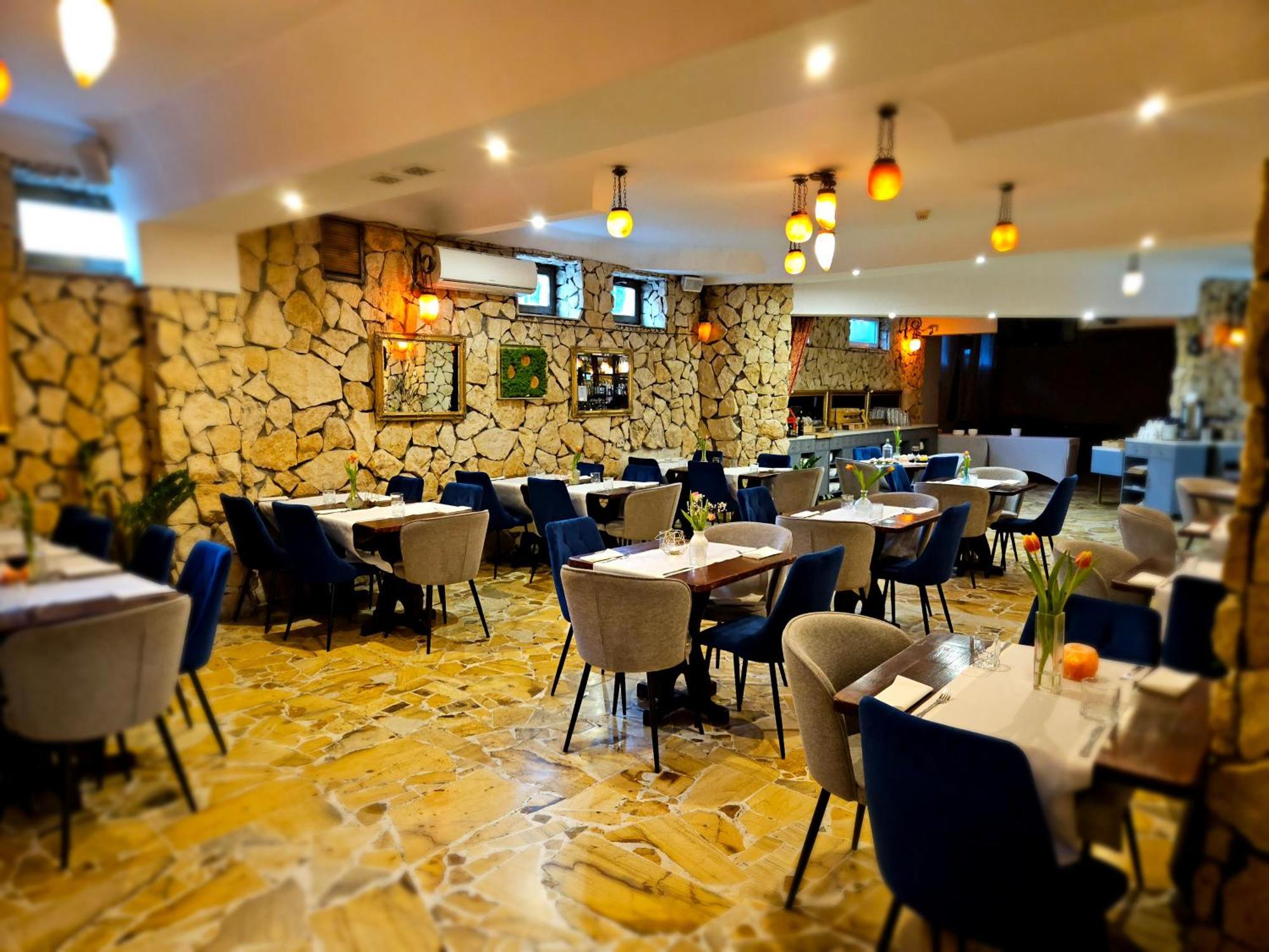 Hotel Galicja Spa Wieliczka Bagian luar foto